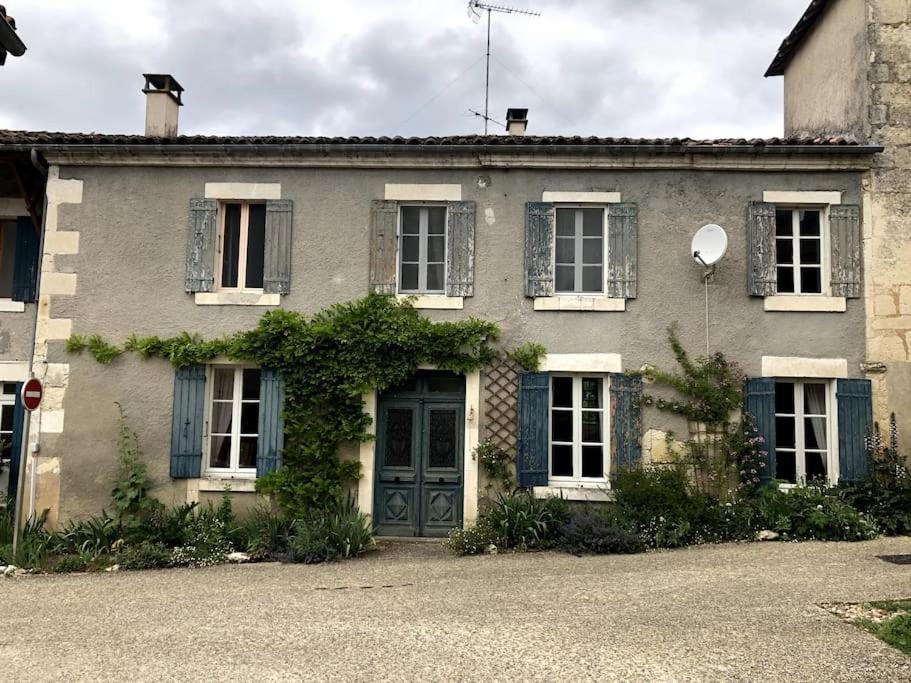 Maison Verdeau Yviers ภายนอก รูปภาพ